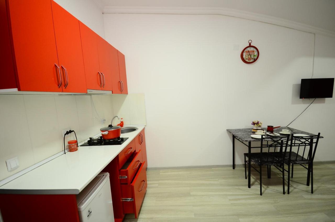Aparthotel My Home Batumi Zewnętrze zdjęcie