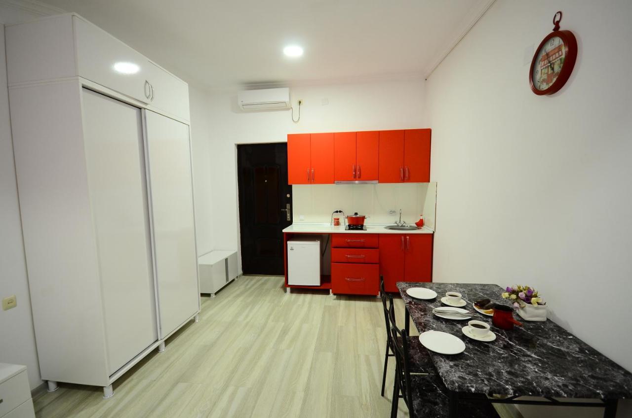 Aparthotel My Home Batumi Zewnętrze zdjęcie