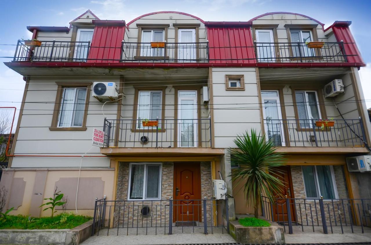 Aparthotel My Home Batumi Zewnętrze zdjęcie
