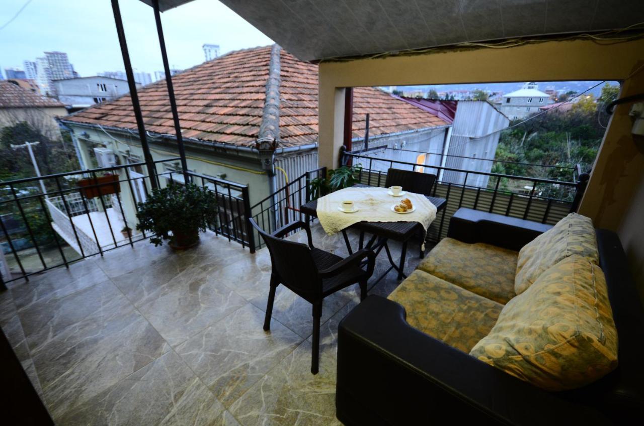 Aparthotel My Home Batumi Zewnętrze zdjęcie