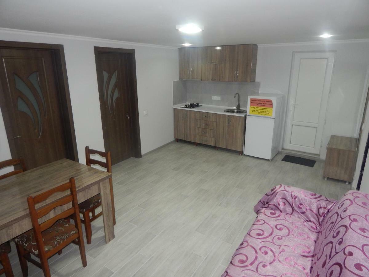 Aparthotel My Home Batumi Zewnętrze zdjęcie